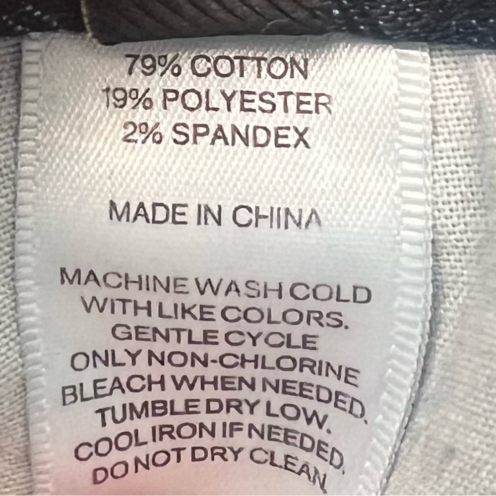 Jeans - Picture 5 of 5